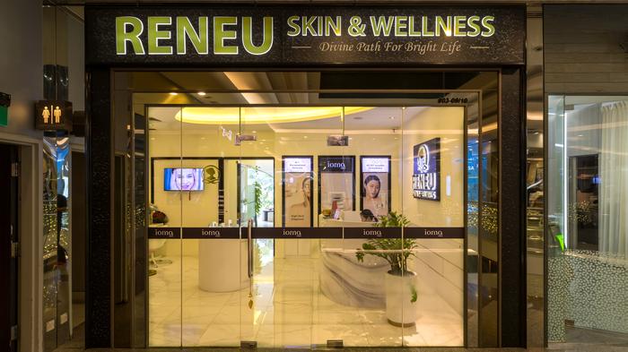 RENEU Skin & Wellness shopfront in Singapore